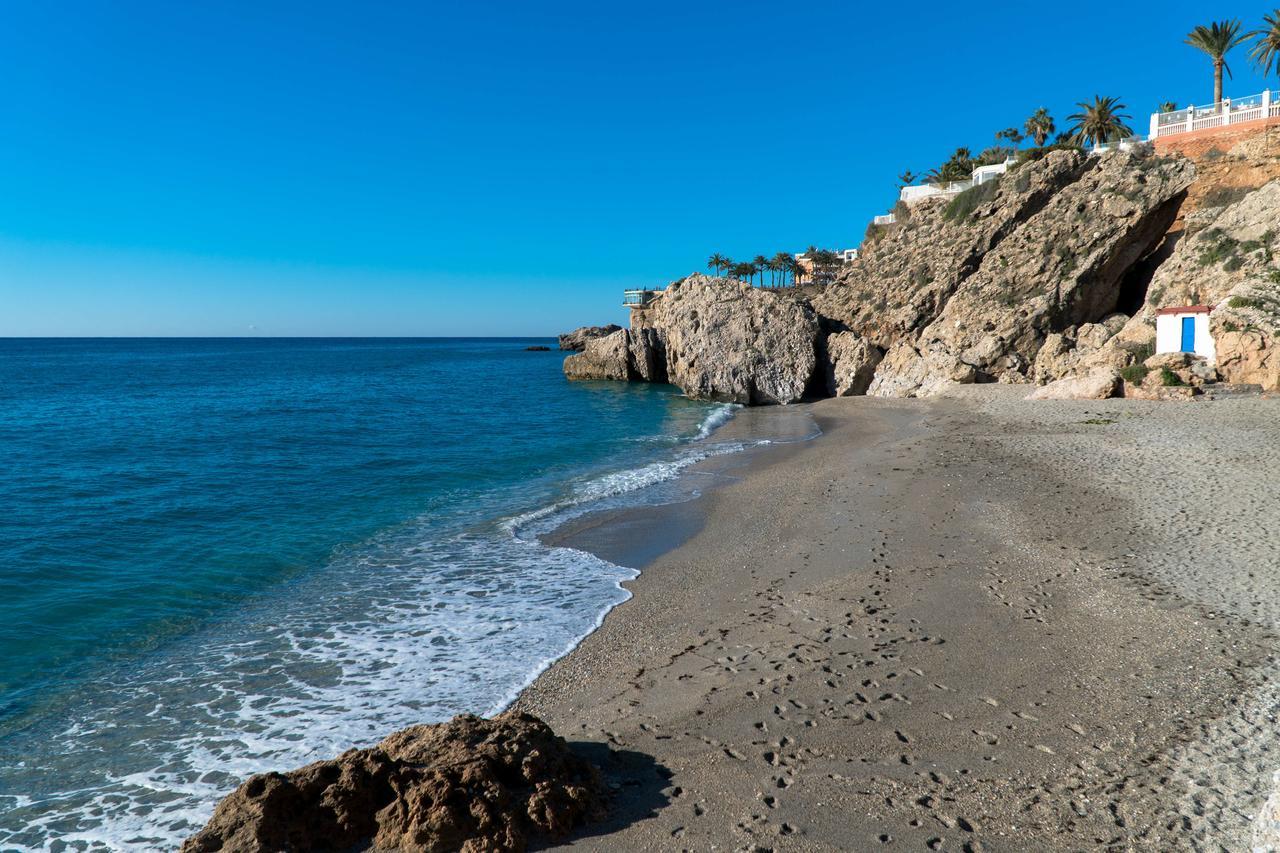 Carabeo 72 Menyber Nerja Exterior foto